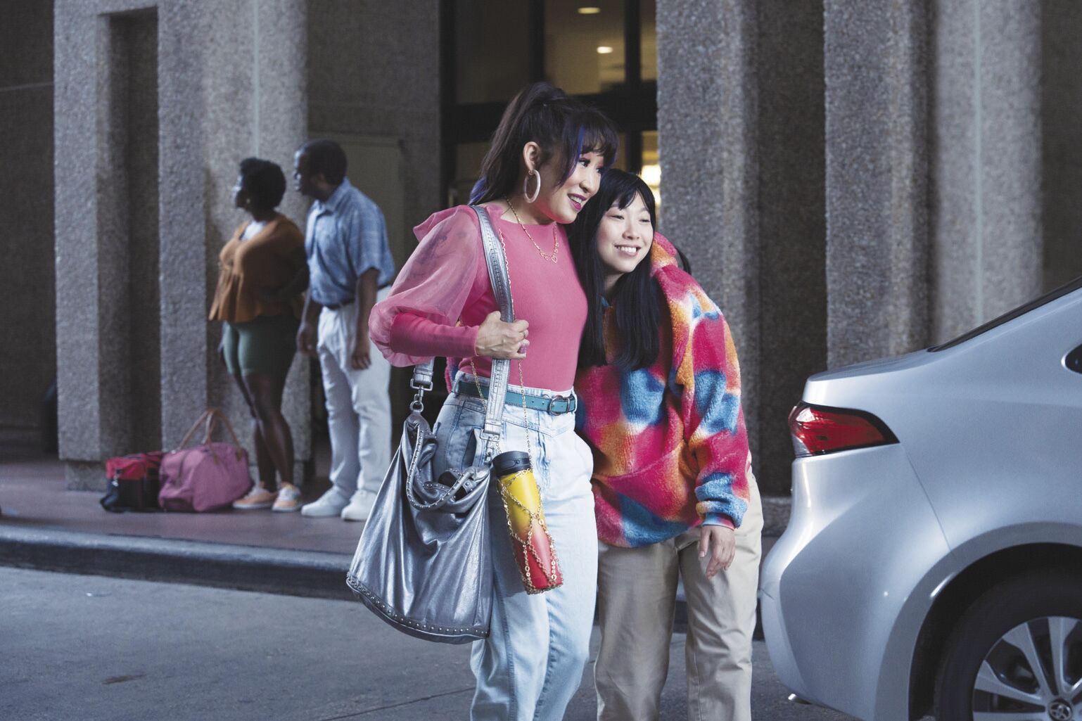 Review: 'Quiz Lady' carried by Sandra Oh and Awkwafina